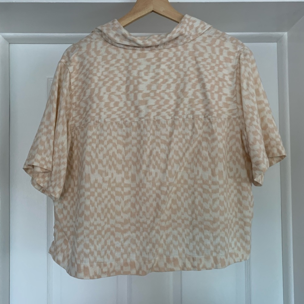 Universal Thread Button Down Top - Picture 3 of 3